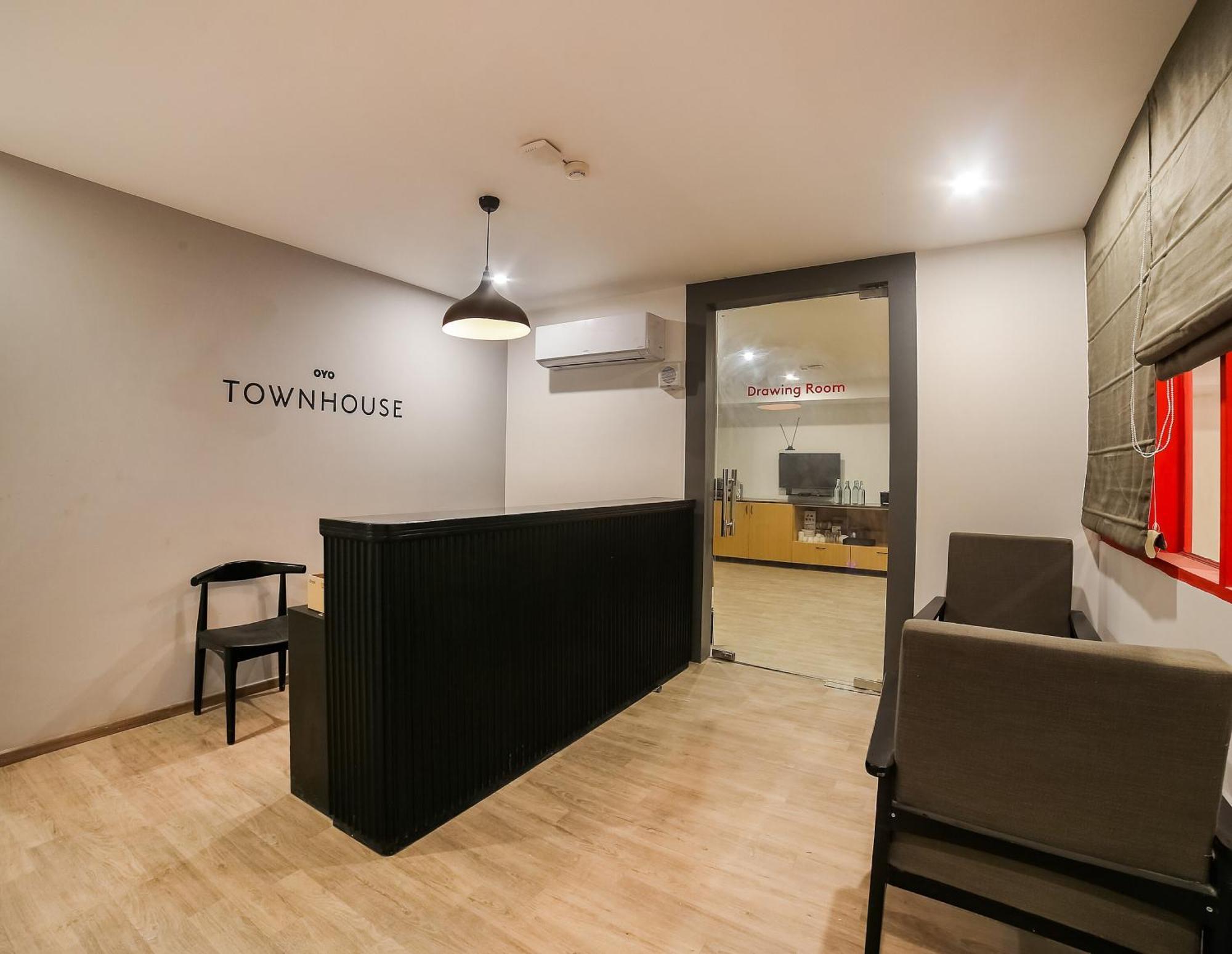 Готель Super Townhouse Near Appu Ghar Ґурґаон Екстер'єр фото