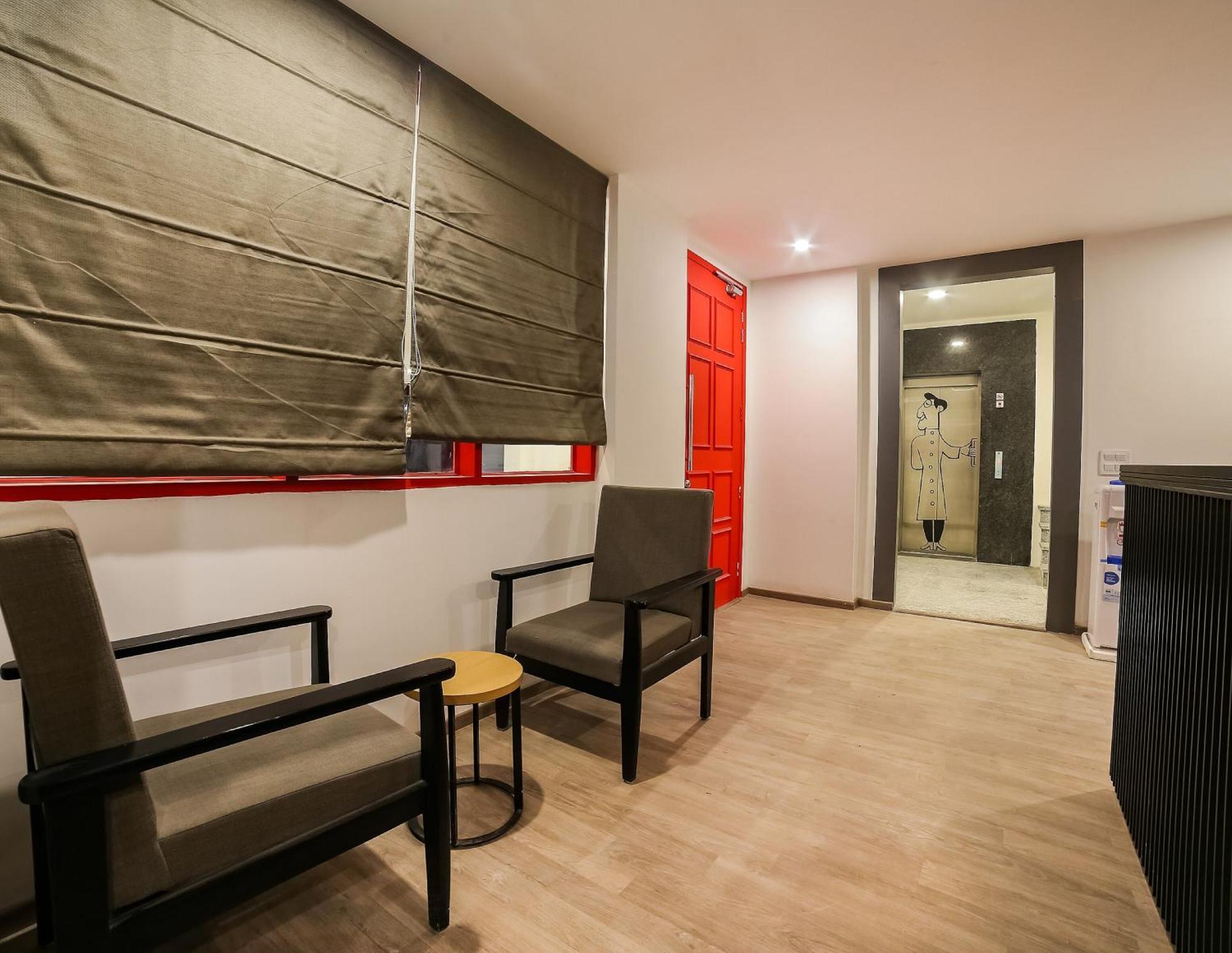 Готель Super Townhouse Near Appu Ghar Ґурґаон Екстер'єр фото
